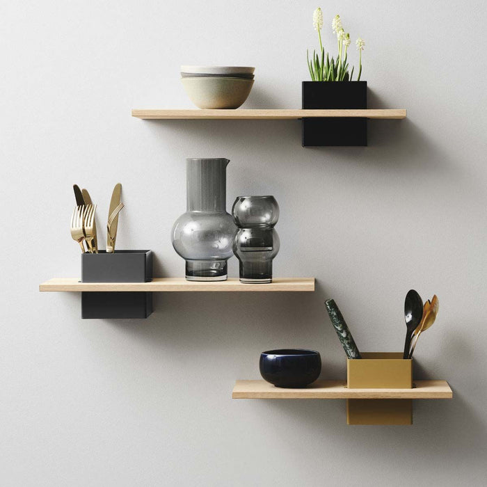 Box with shelf, wall-mounted: 1 pc. - LINE - white with oak shelf