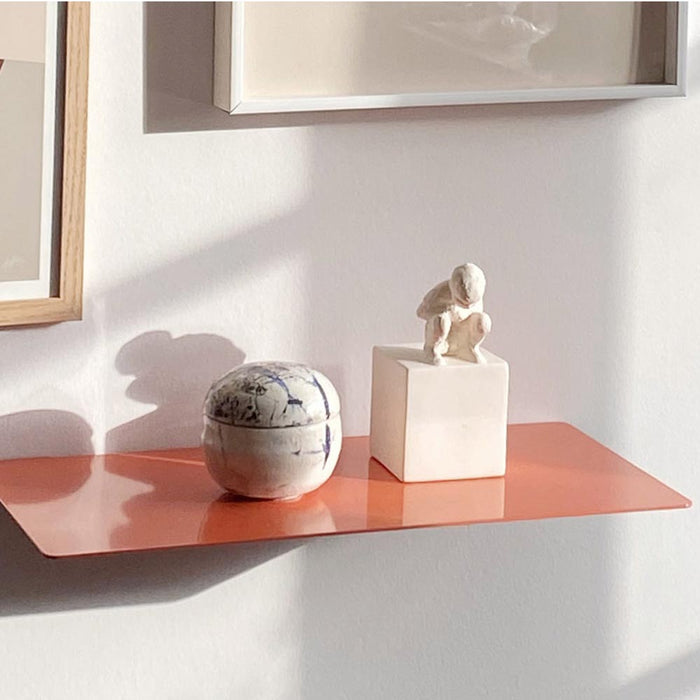 Coralfarvet metalhylde - EDGE - flere størrelser (LAGERSALG)